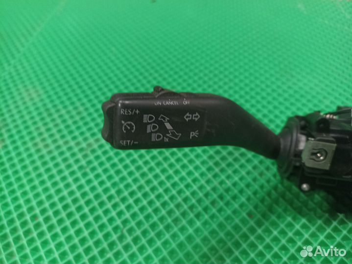 Подрулевой переключатель Skoda Octavia A5 круиз