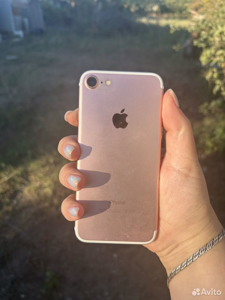 iPhone 7, 32 ГБ