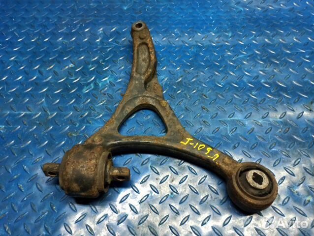 Рычаг подвески передний левый Volvo Xc90