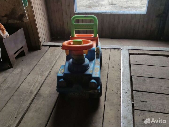 Детская машинка каталка