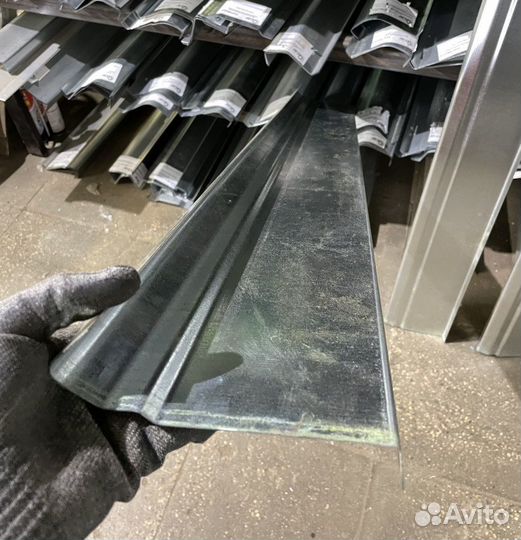 Порог задний Dodge Caravan, Chrysler Voyager IV 01