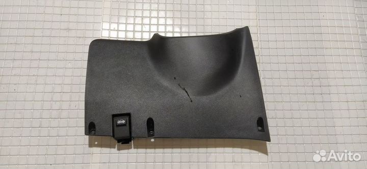 Накладка торпедо нижняя Kia Sportage JE