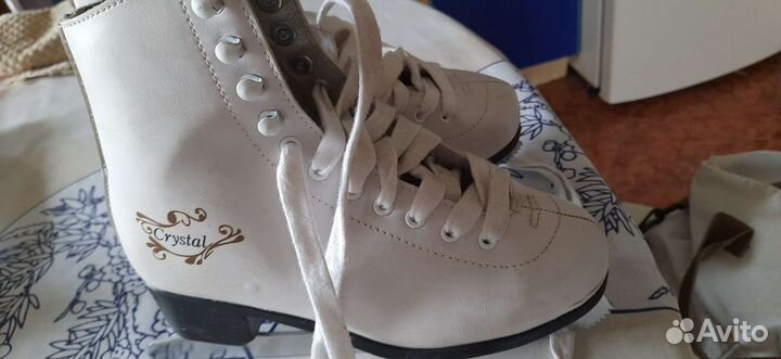 Коньки фигурные