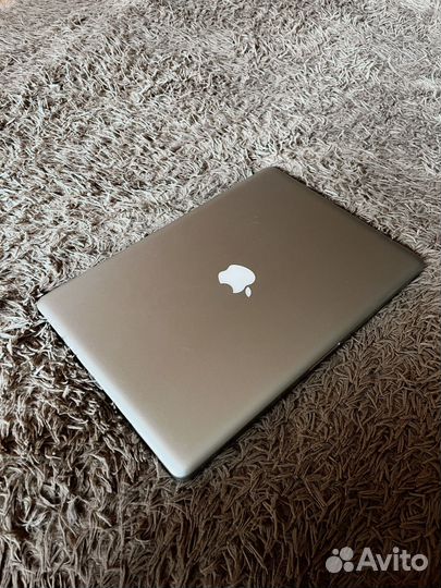 Apple MacBook Pro 2011
