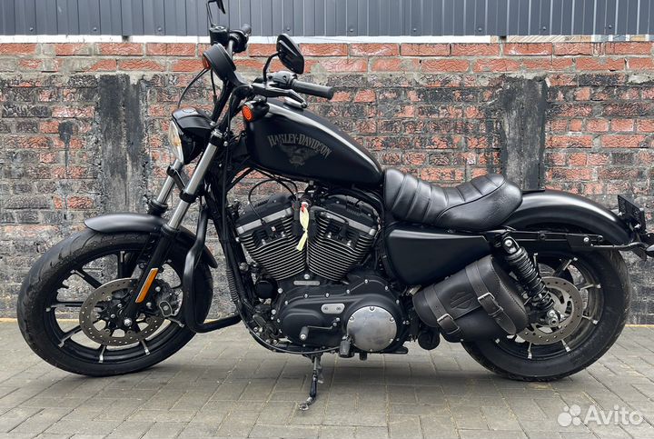 Harley davidson sportster xl883n
