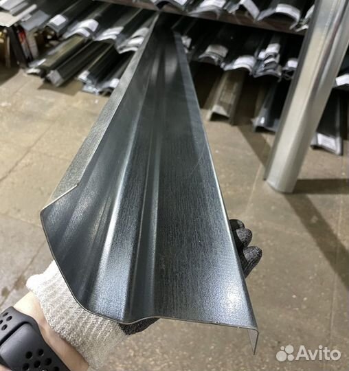 Порог правый Toyota Avensis T22 1997-2003 (1мм)