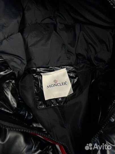 Зимние куртки Moncler