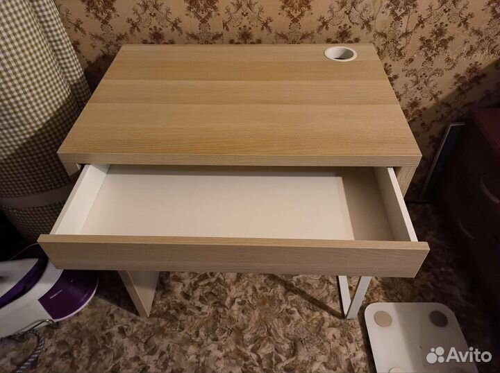 Стол IKEA микке