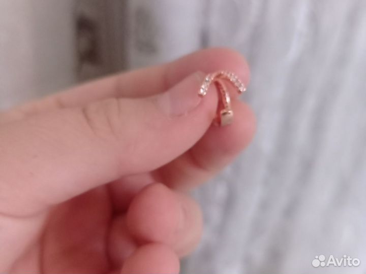Серёжка обманка
