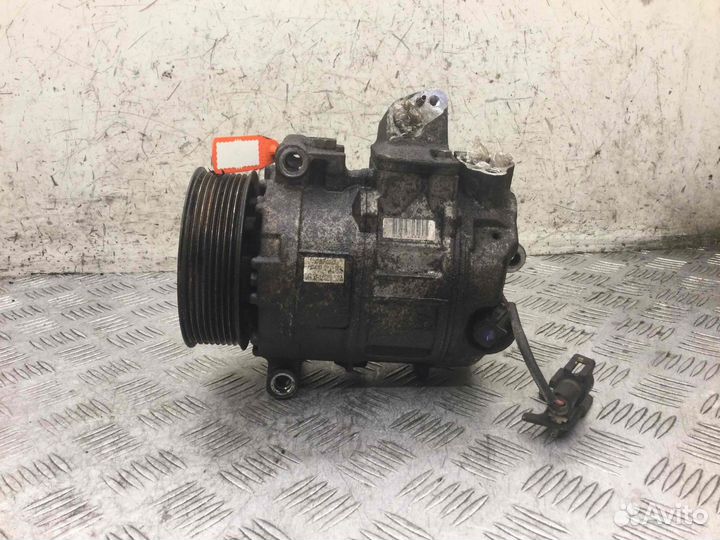 Компрессор кондиционера Ленд Ровер Дискавери 44718