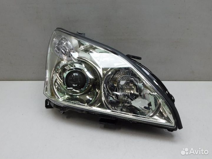 Фара правая Lexus RX300/RX330/RX350/RX400h
