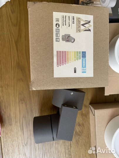 Светильник настенно-потолочный новый много