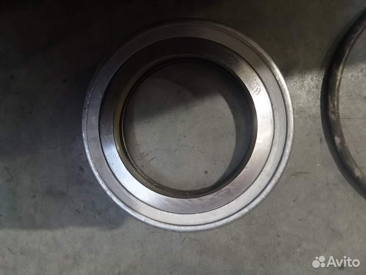 9588217 подшипник
