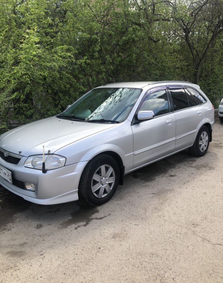Mazda Familia: фото владельца
