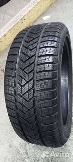 Pirelli Winter Sottozero 3 225/45 R18 95H