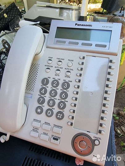 Цифровой системный телефон panasonic KX-DT 343