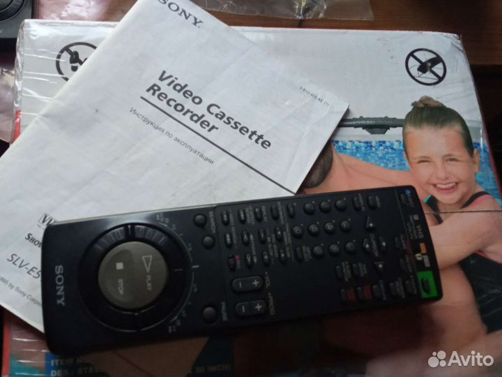 Видеомагнитофон sony