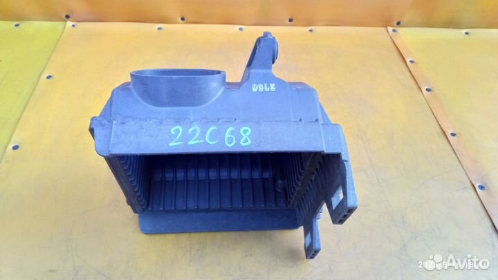 Корпус воздушного фильтра Mitsubishi Outlander 1