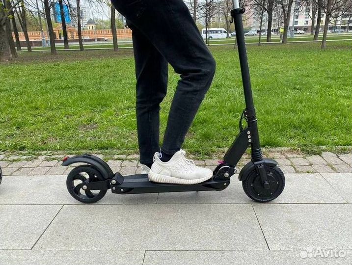 Электросамокат kuoo S3 новый