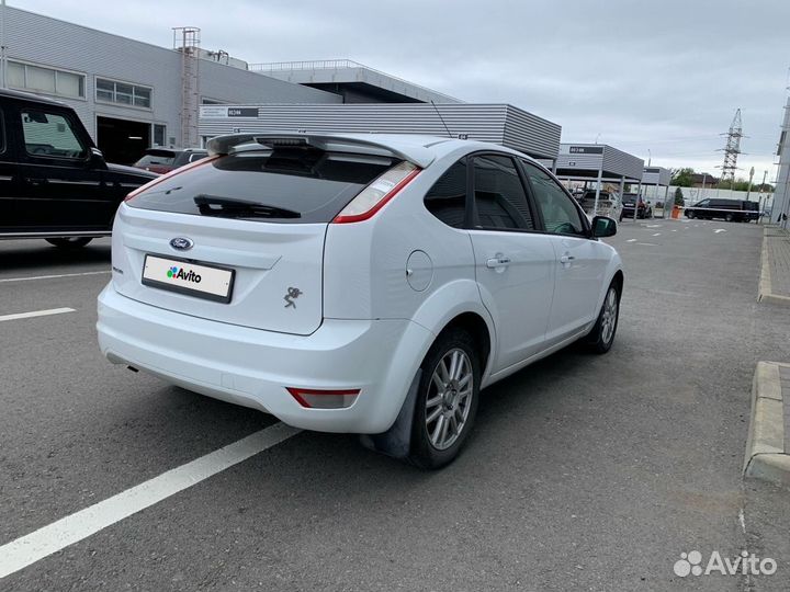 Ford Focus 2.0 AT, 2010, 196 189 км