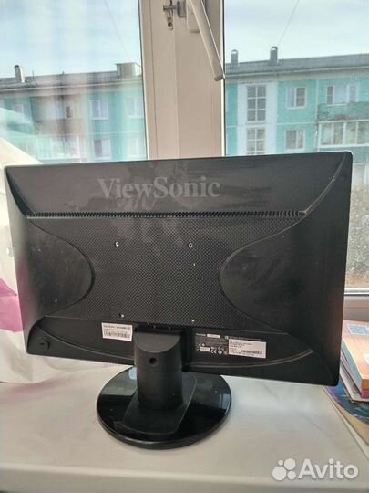Монитор Viewsonic