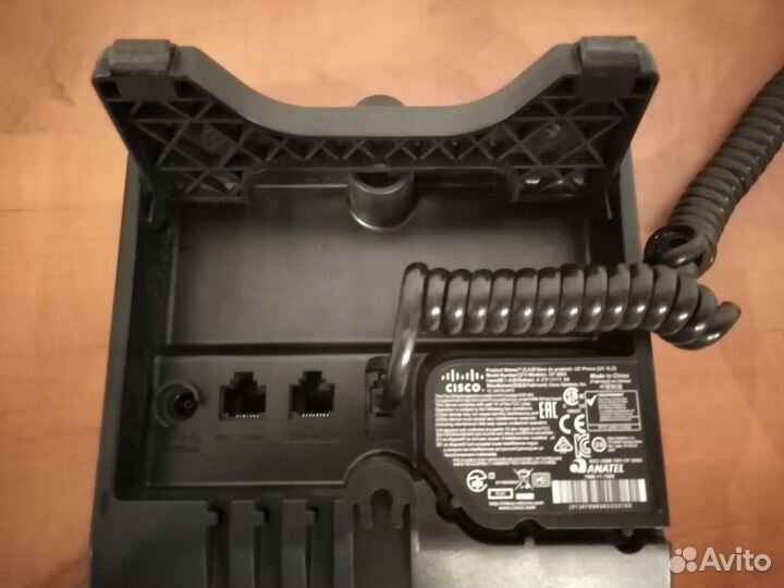 Стационарный VoIP SIP-телефон Cisco CP-3905