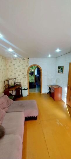 2-к. квартира, 43 м², 1/2 эт.