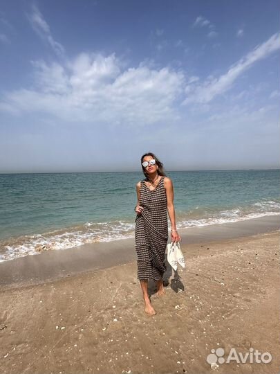 Вязаное платье