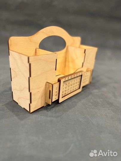 Органайзер с вечным календарем