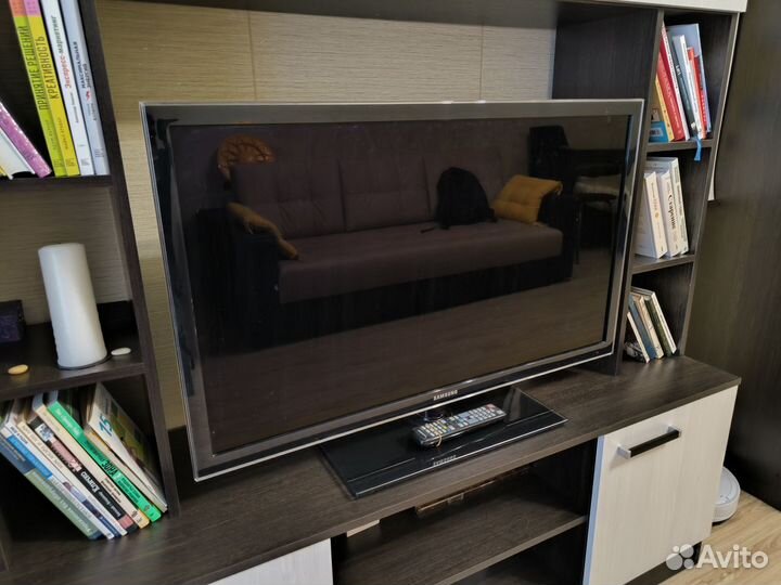 Телевизор Samsung 40 дюймов UE40D5000PW