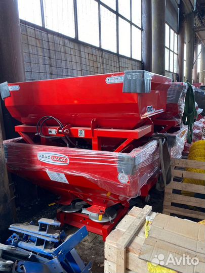 Разбрасыватель удобрений Agrohasat AHTC-1000, 2023