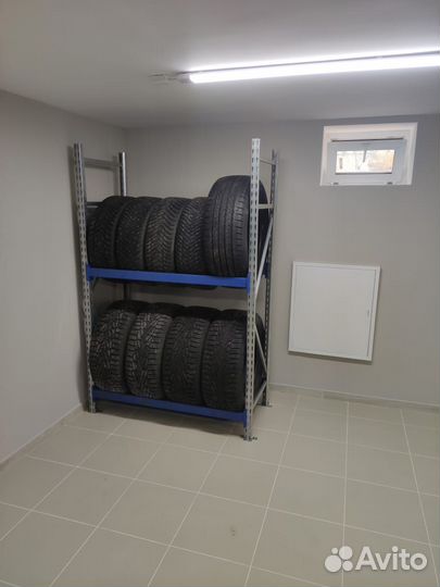 Стеллажи полочные б/у