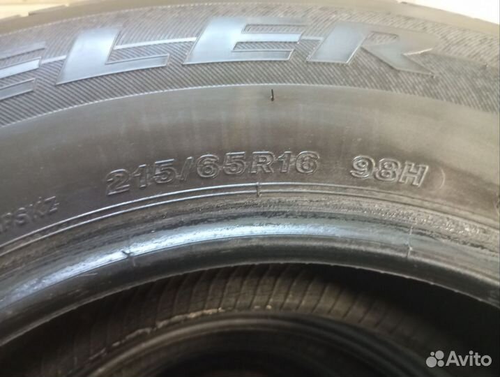 Bridgestone Dueler H/P 215/65 R16