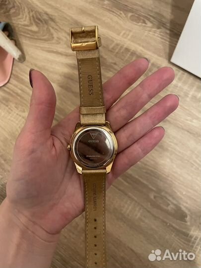 Часы guess женские