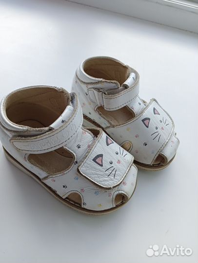Сандалии для девочки 20 размер tapiboo