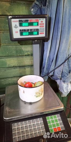 Весы электронные 