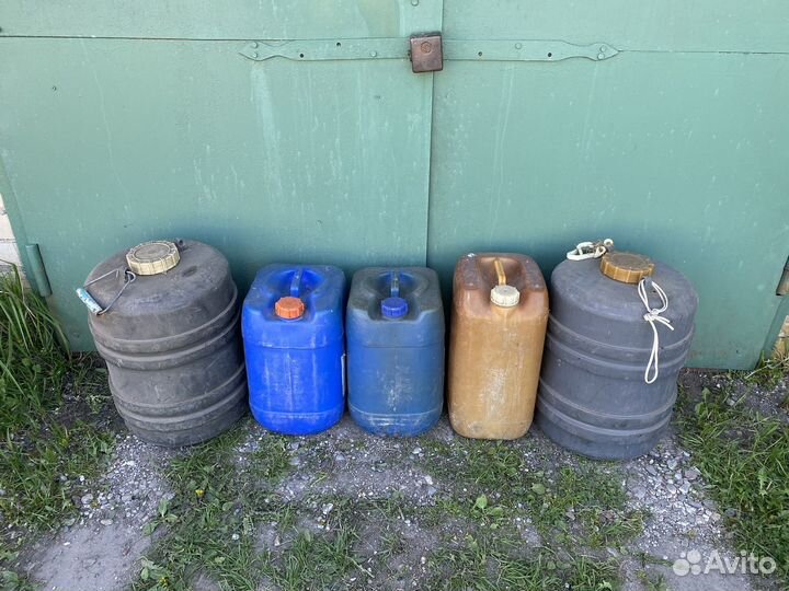 Емкость пластиковая