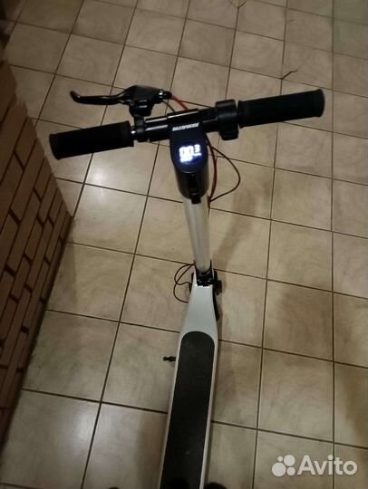 Электросамокат midway
