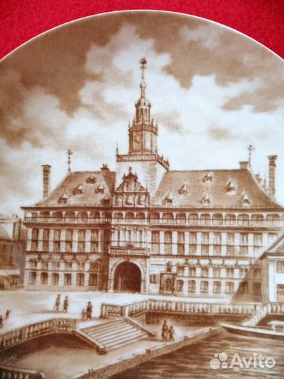 Фарфоровая тарелка от Кайзер (Kaiser)