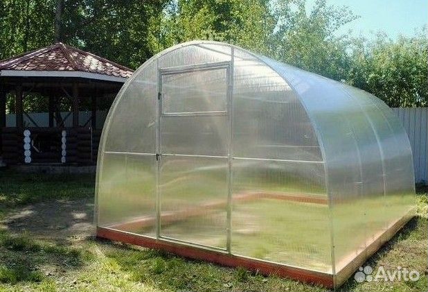 Теплица из поликарбоната