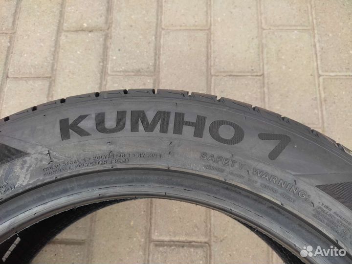 Kumho Crugen Premium KL33 225/55 R19 99H