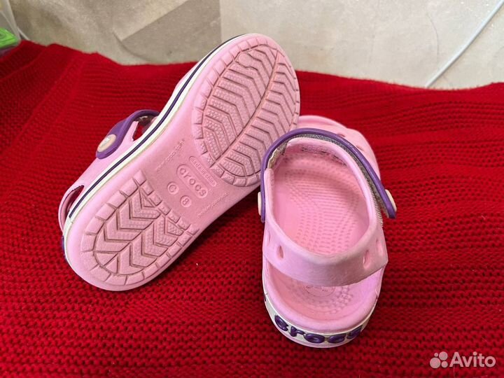 Сандалии crocs c8