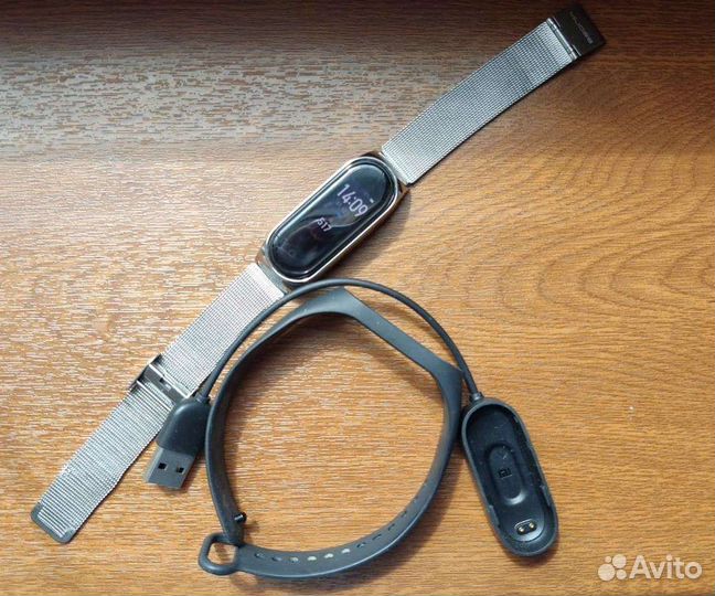 Часы xiaomi mi band 4