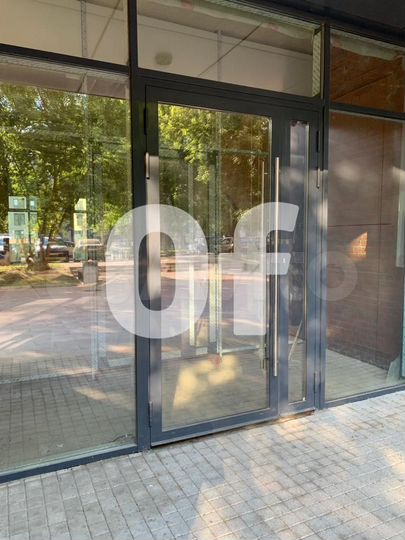 Продам торговое помещение, 212 м²