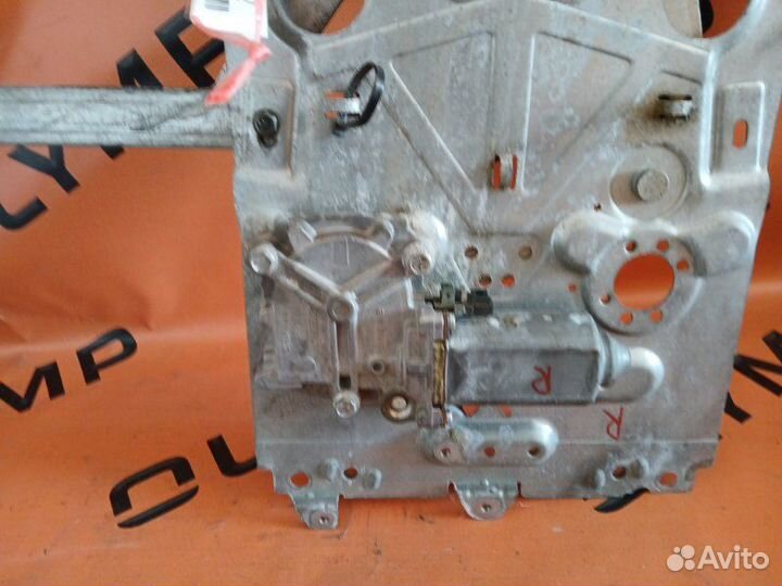 Стеклоподъемник правый Volvo Fh12 D12D420 2004