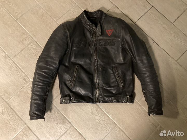 Кожаная мотокуртка мужская Dainese 52