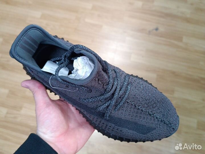 Кроссовки Adidas yeezy boost 350 v2 Statistic