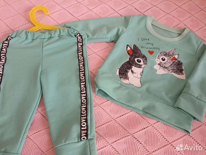 Спортивный костюм на девочку