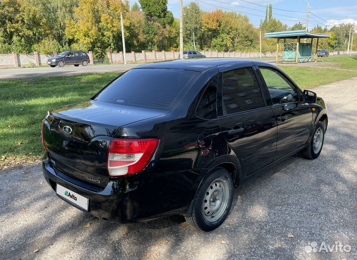 LADA Granta 1.6 МТ, 2012, 126 000 км
