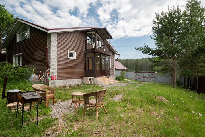 Дом 169 м² на участке 10 сот.